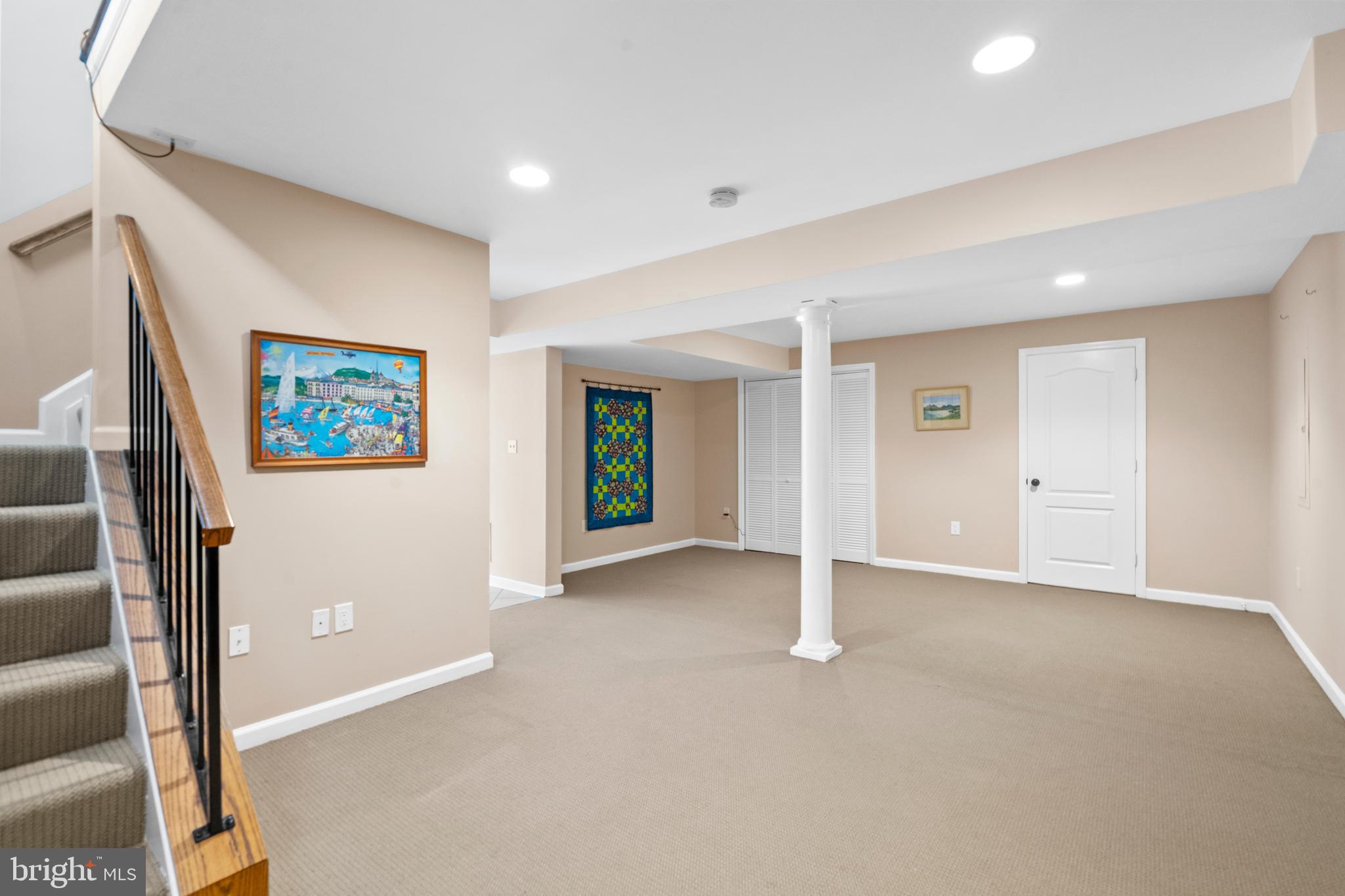 9501 FOX CHASE DRIVE