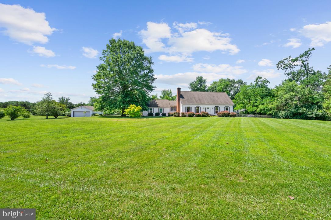 9501 FOX CHASE DRIVE