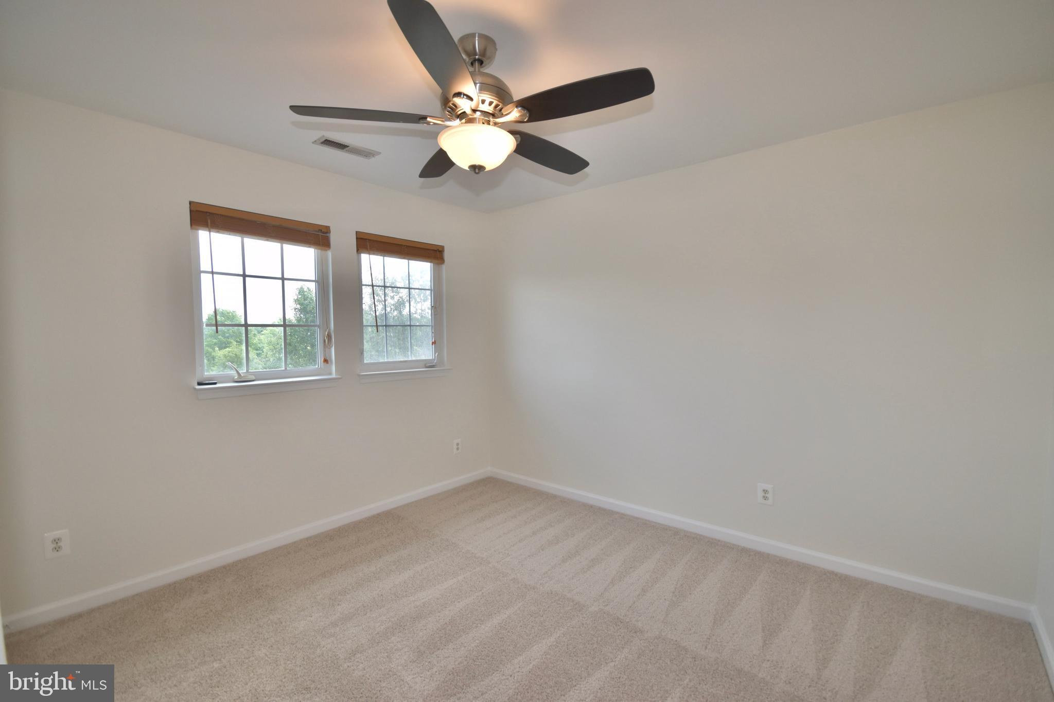 9841 SOLITARY PLACE