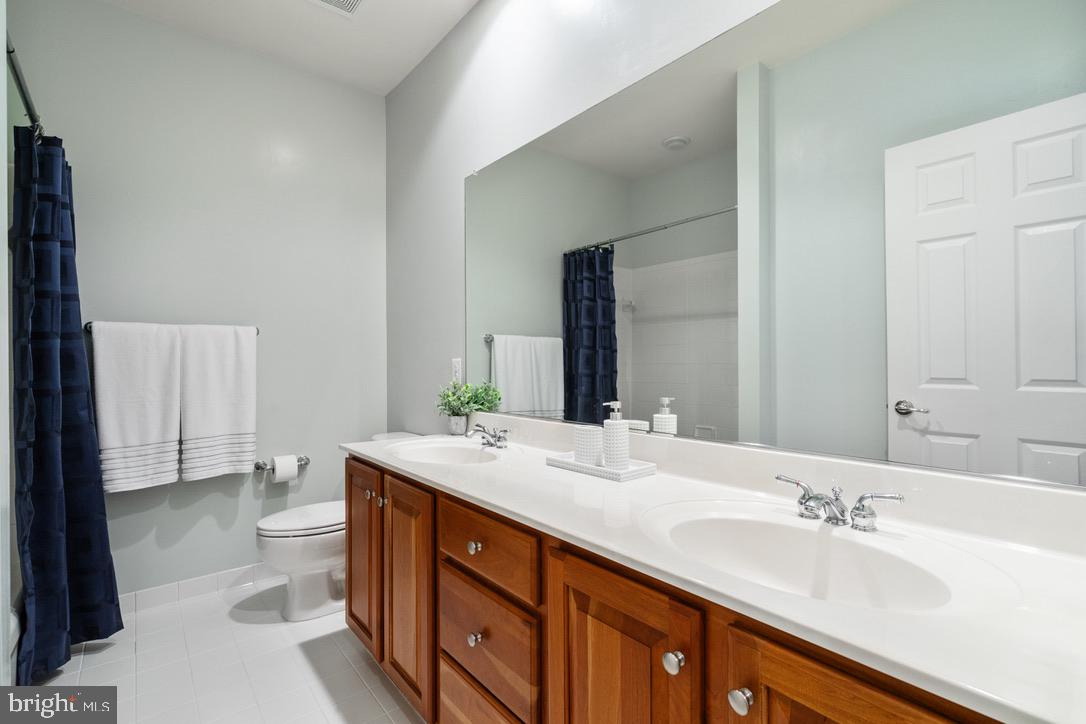 3401 PLANTATION GROVE LANE