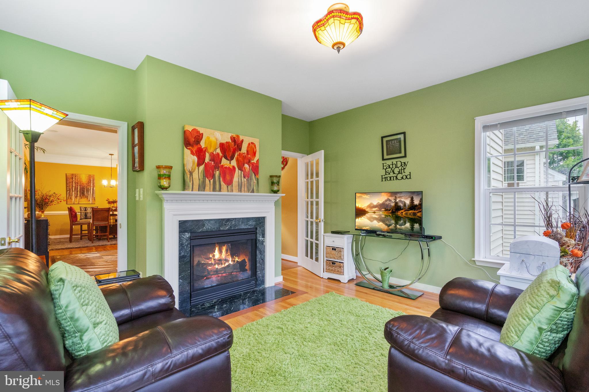 9405 STRUTHERS GLEN COURT