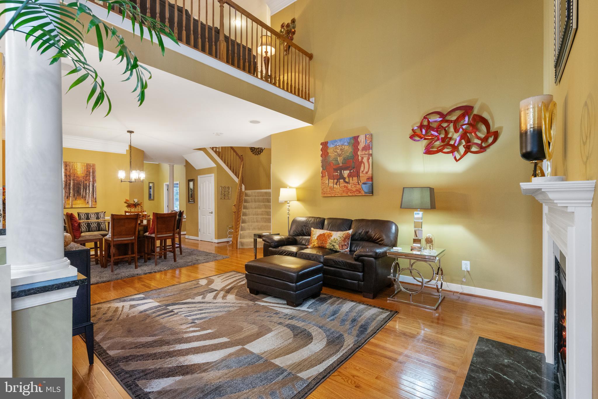 9405 STRUTHERS GLEN COURT