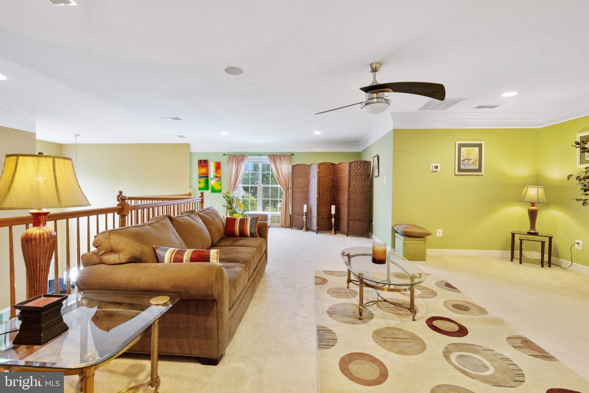 9405 STRUTHERS GLEN COURT