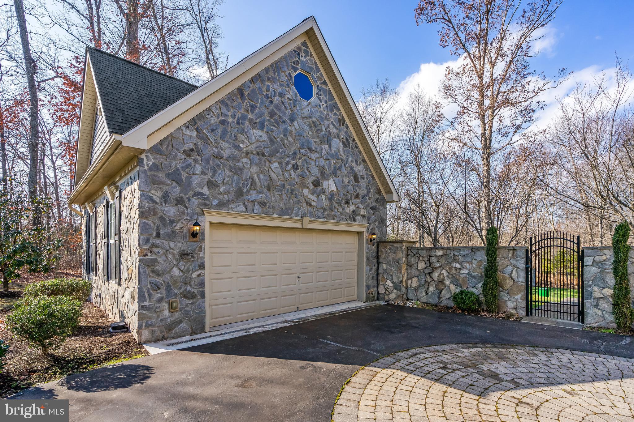 13210 CATHARPIN VALLEY DRIVE