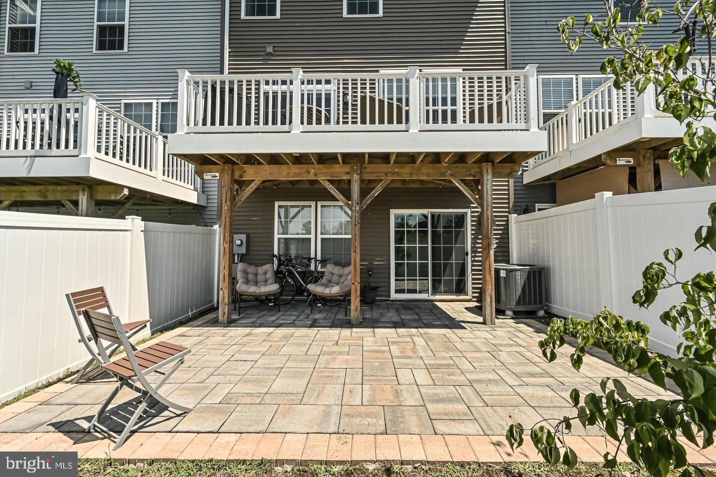 13821 LITESPEED WAY