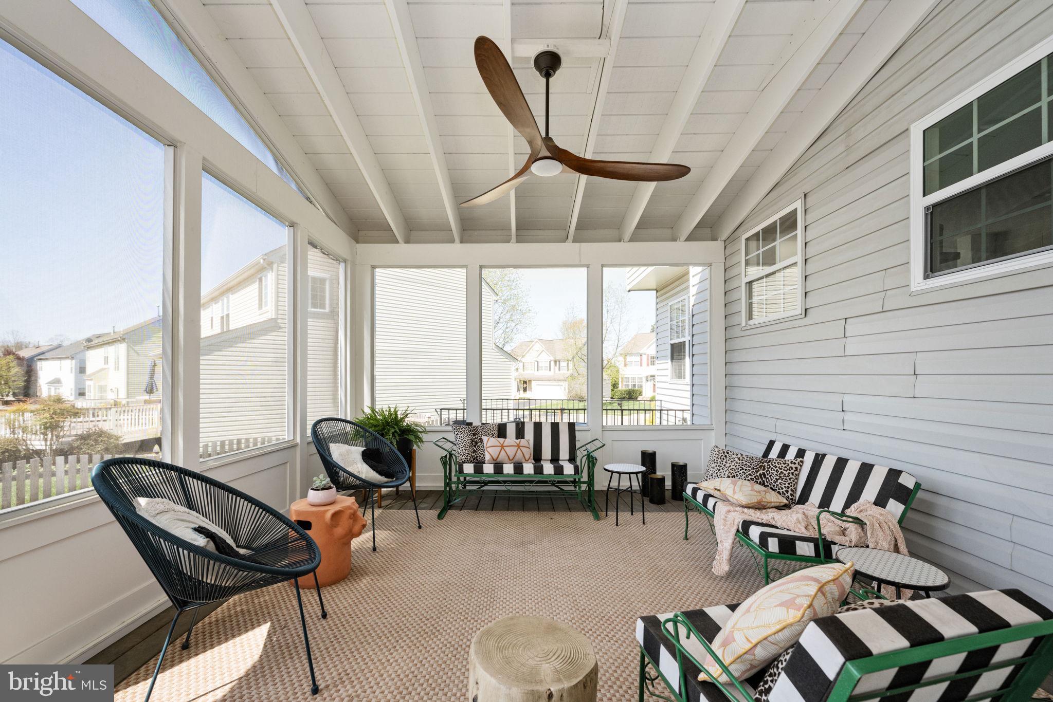 9278 GLEN MEADOW LANE