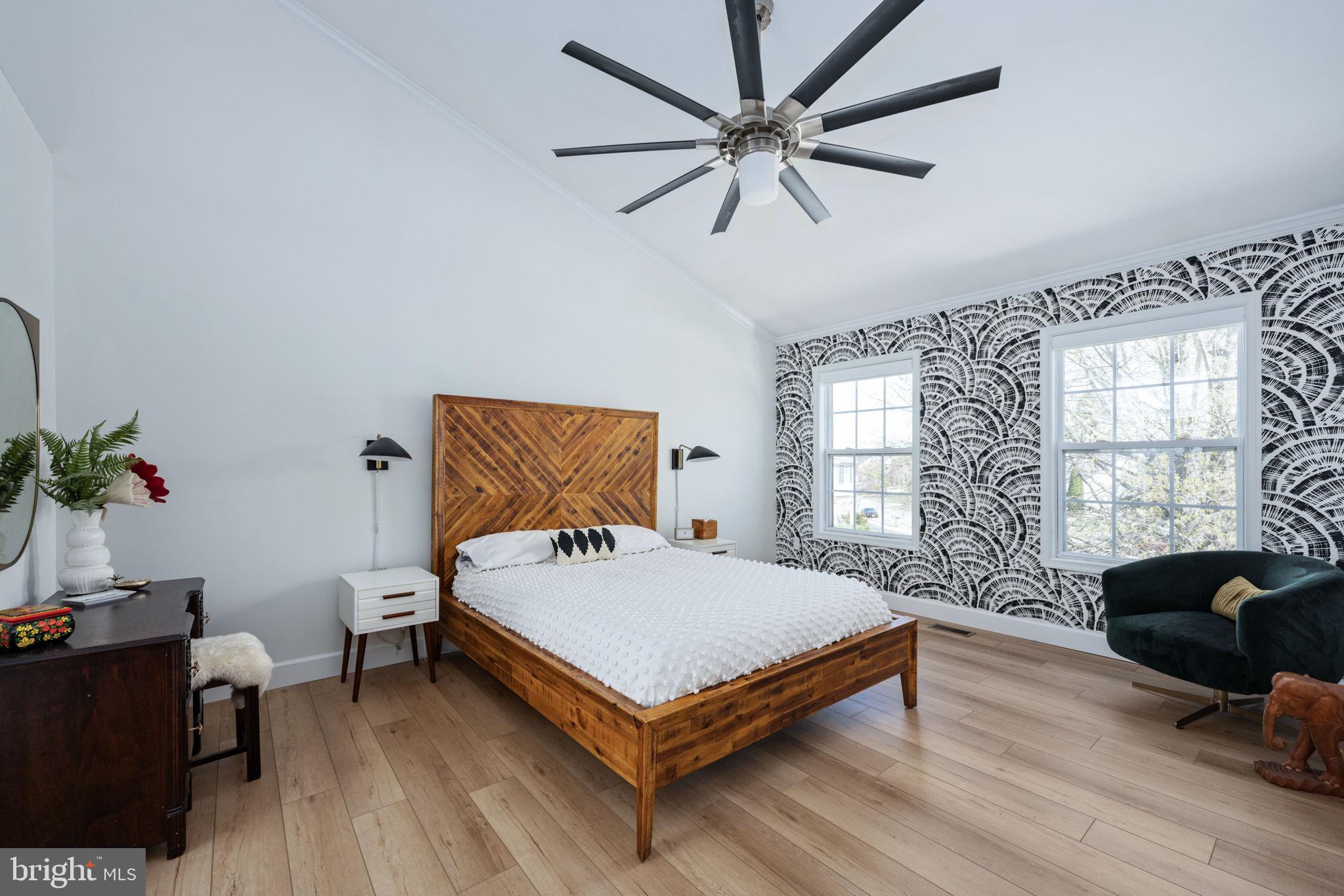 9278 GLEN MEADOW LANE