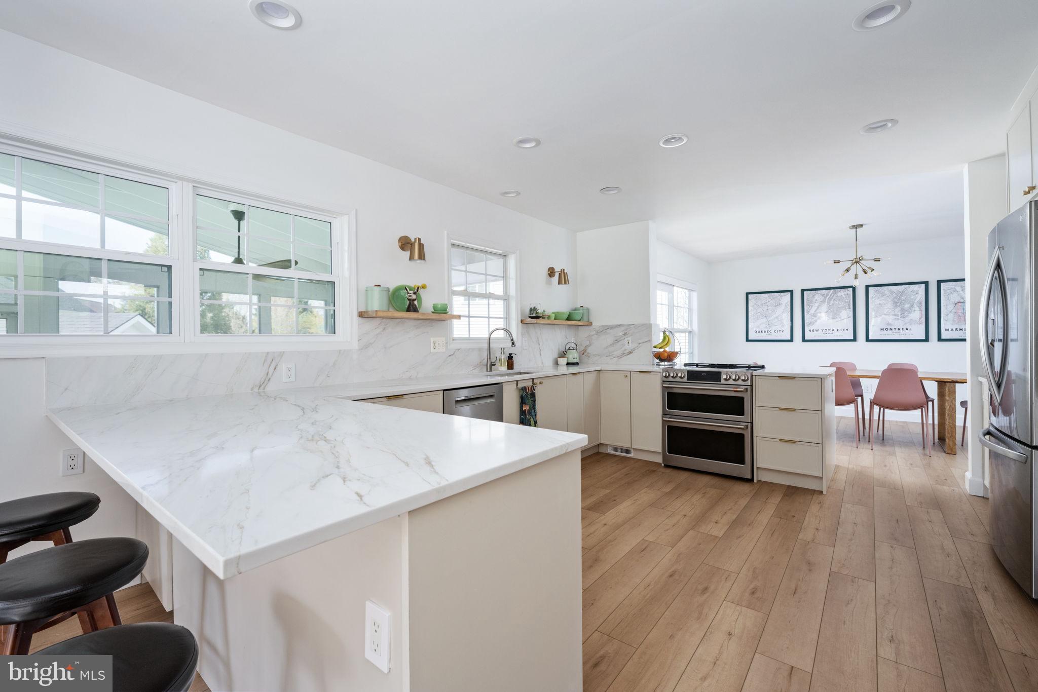 9278 GLEN MEADOW LANE