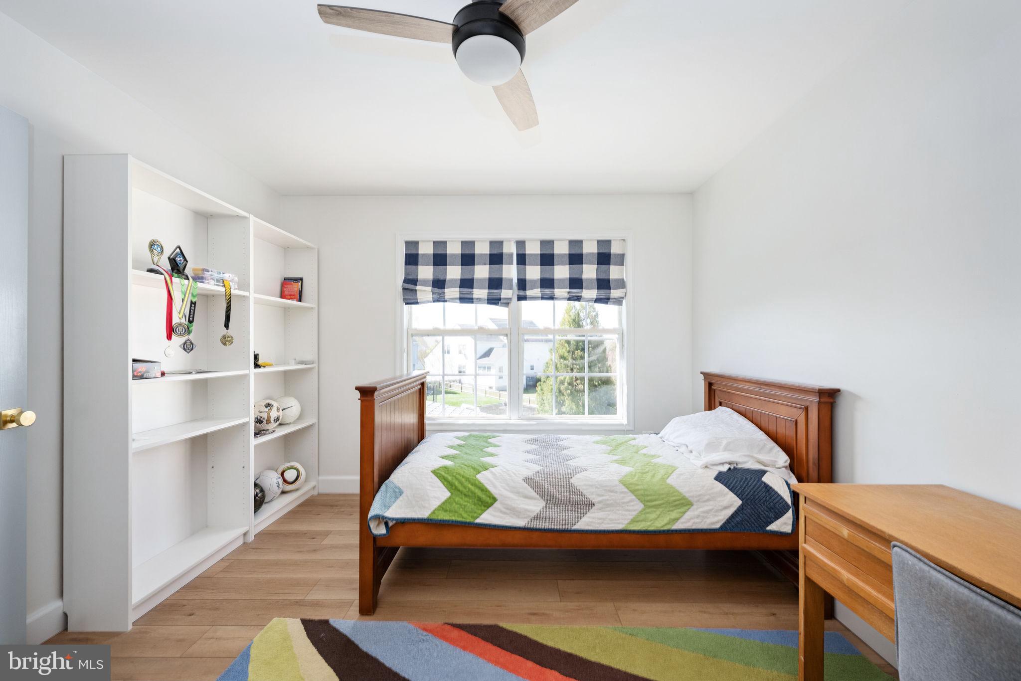 9278 GLEN MEADOW LANE