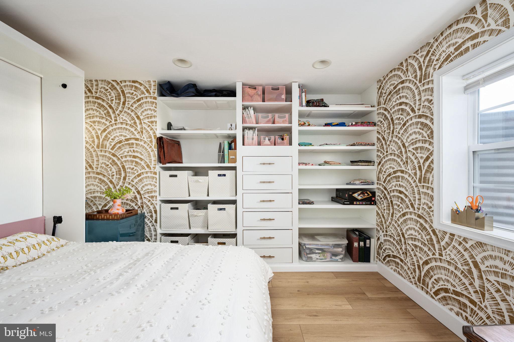 9278 GLEN MEADOW LANE