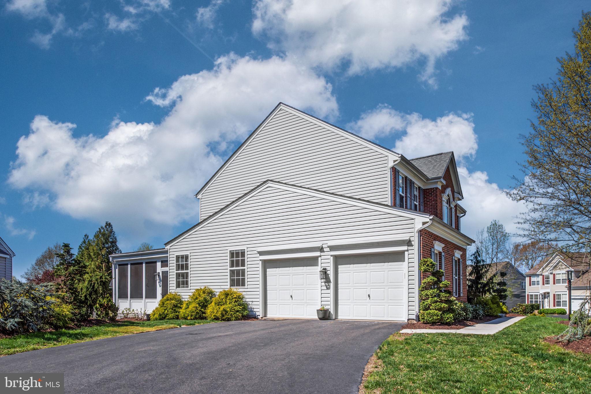 9278 GLEN MEADOW LANE