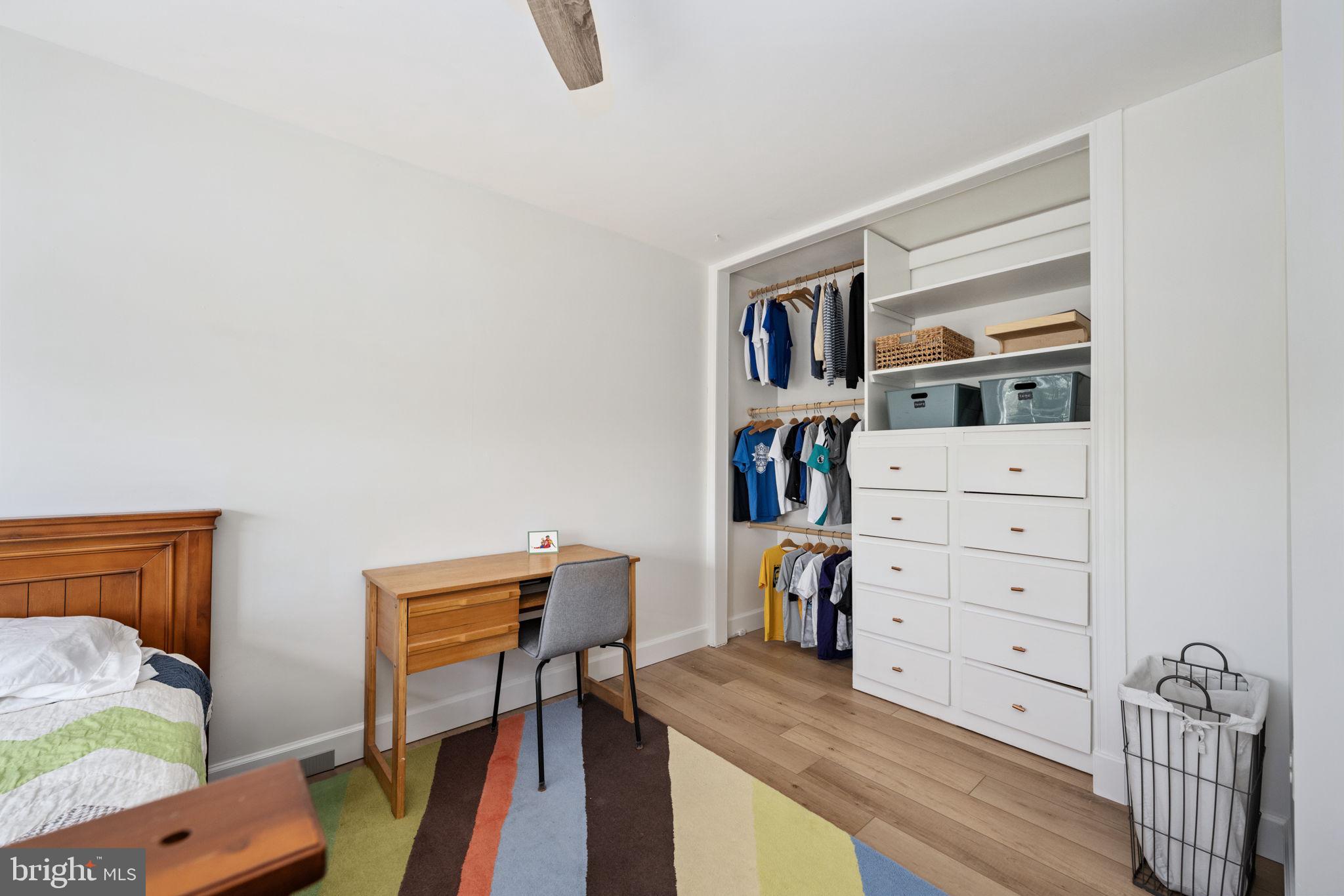 9278 GLEN MEADOW LANE