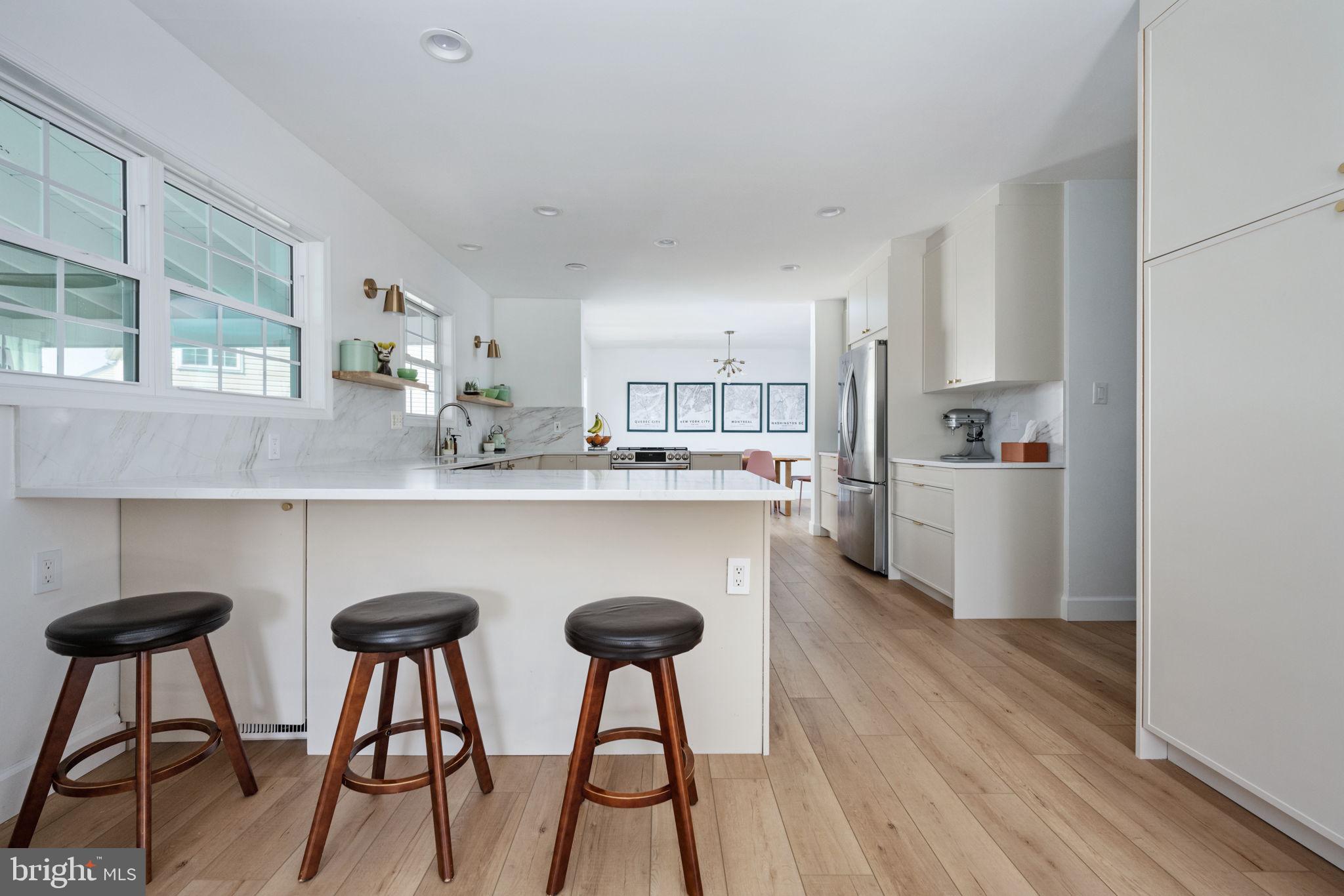 9278 GLEN MEADOW LANE