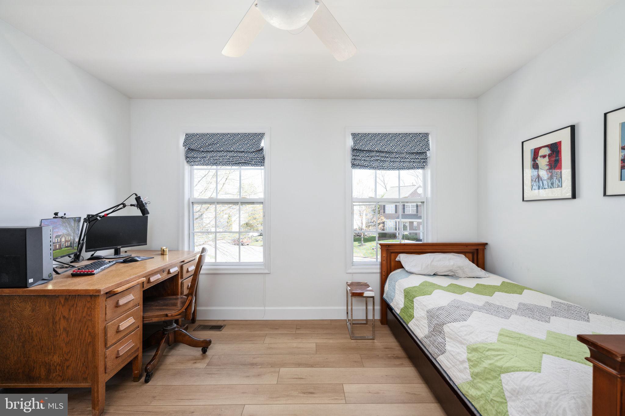 9278 GLEN MEADOW LANE