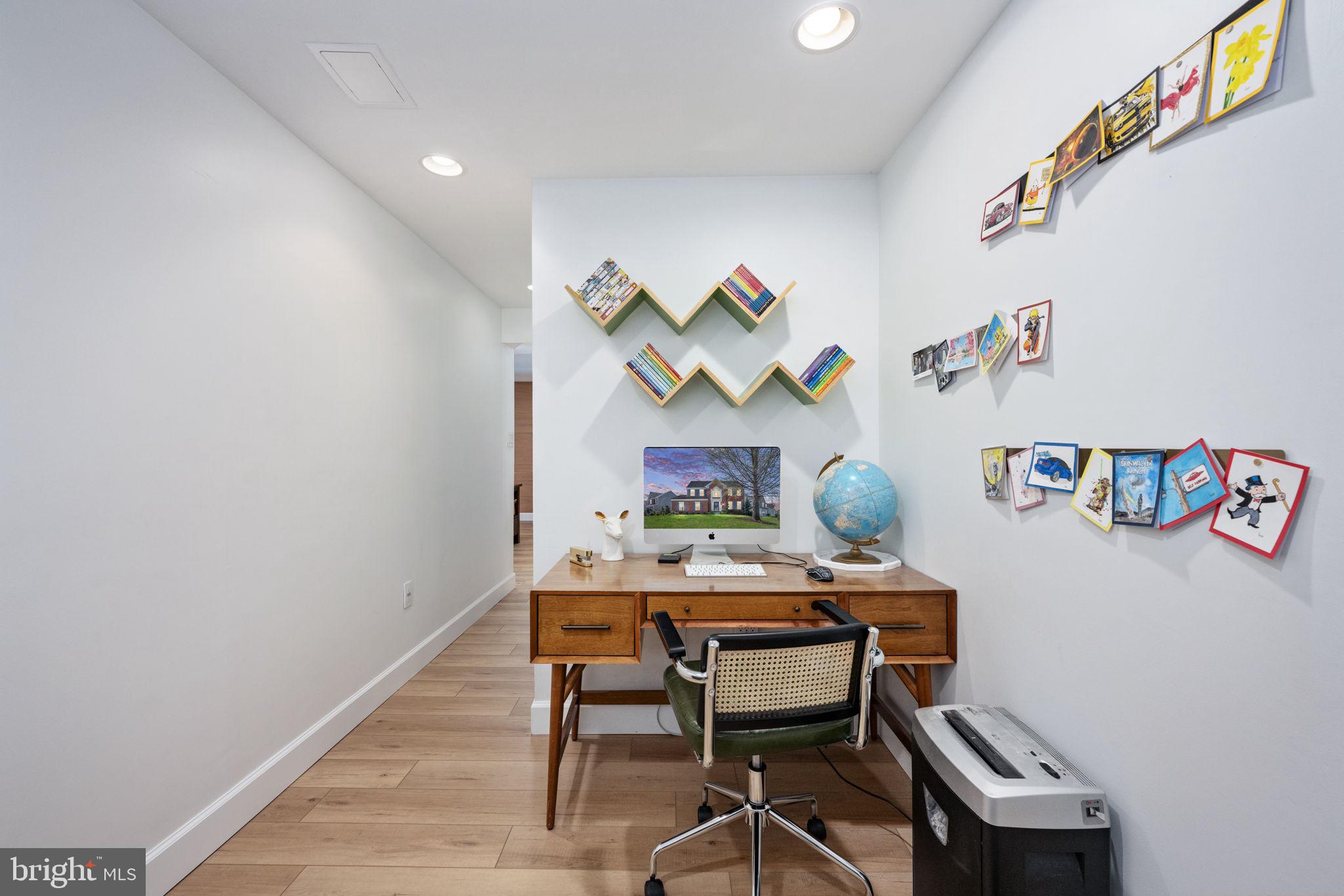 9278 GLEN MEADOW LANE