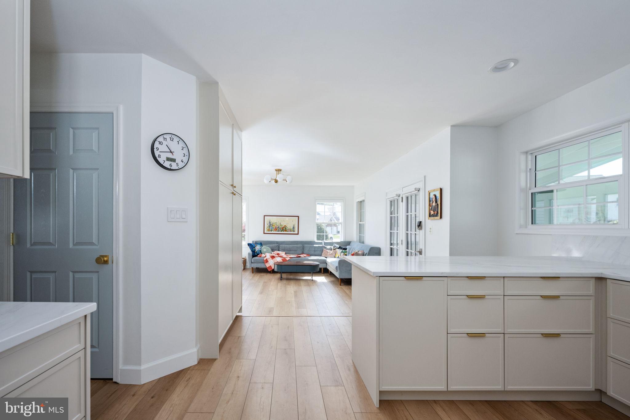 9278 GLEN MEADOW LANE