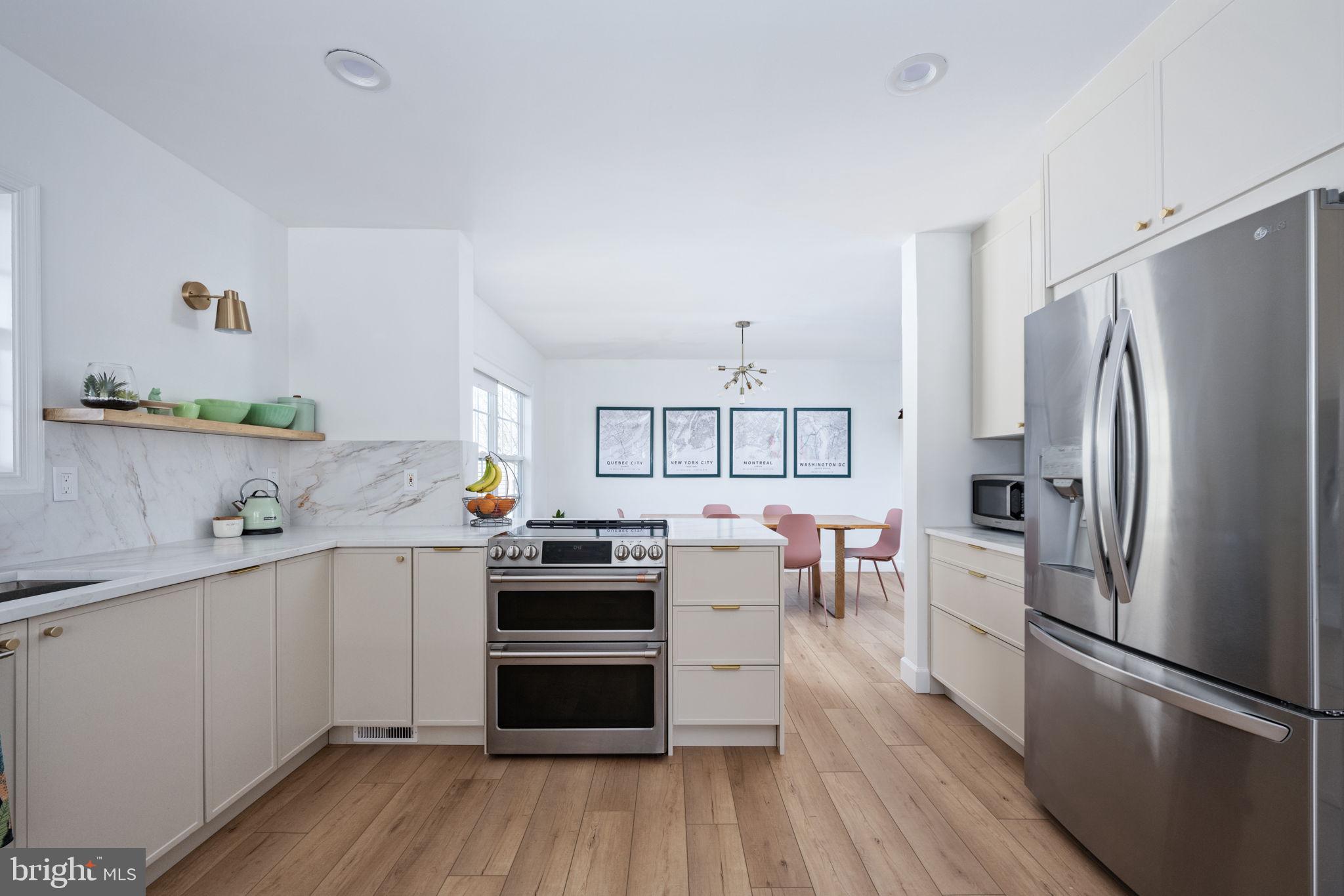 9278 GLEN MEADOW LANE