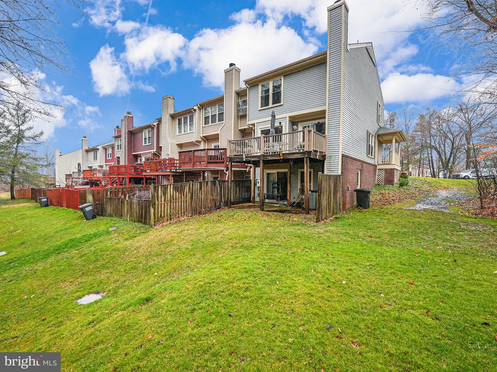 11580 HILL MEADE LANE