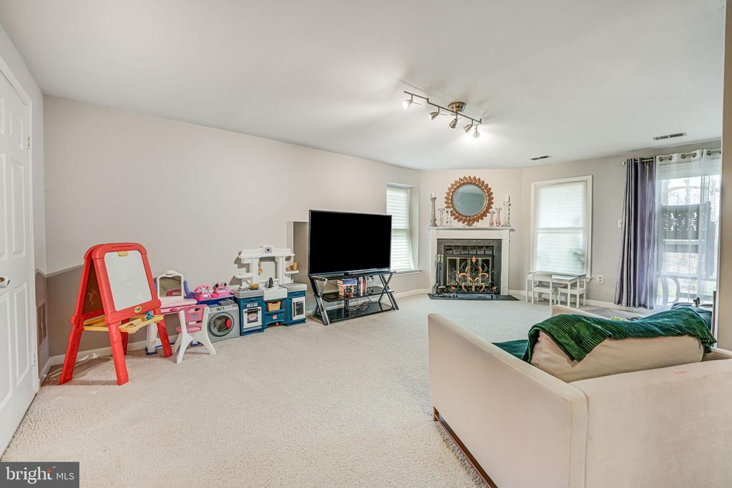 11580 HILL MEADE LANE