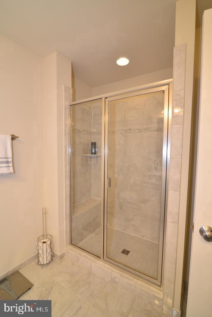 6836 WILLIAM WHITE WAY