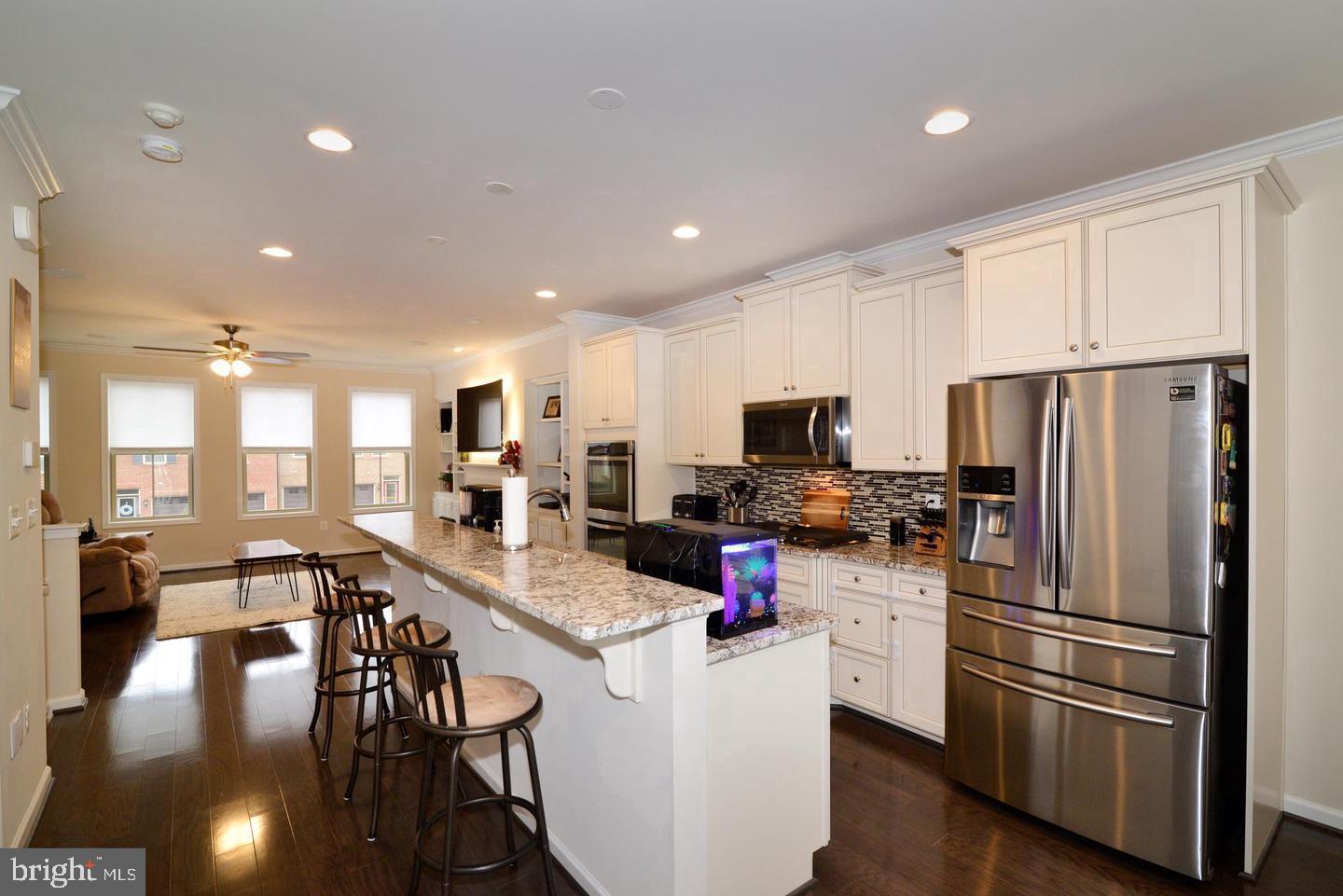 6836 WILLIAM WHITE WAY