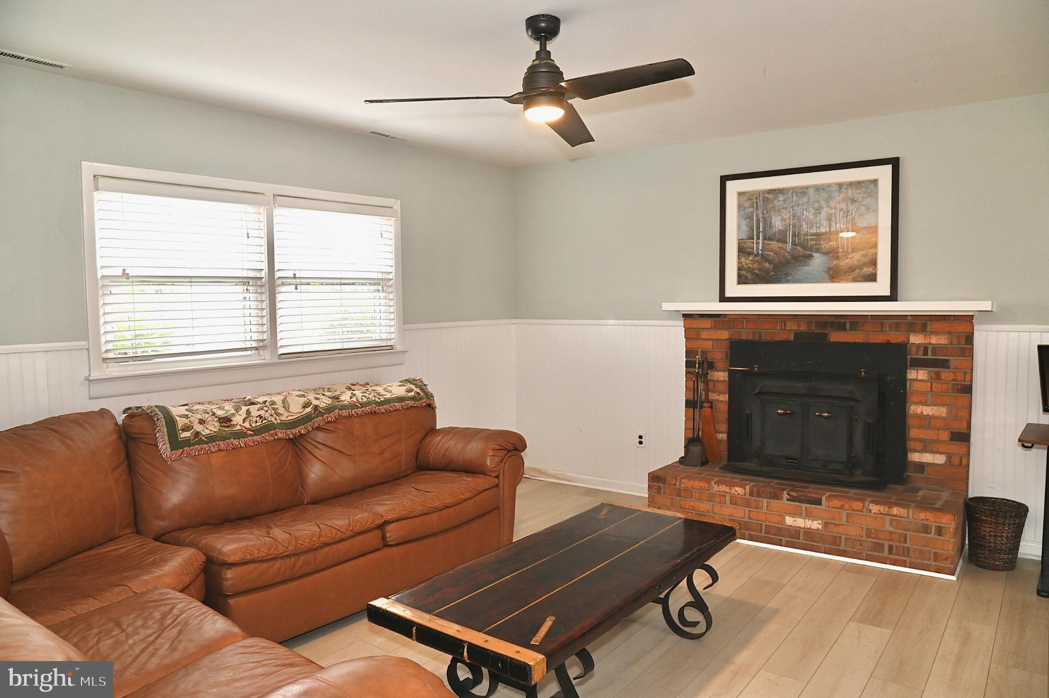 10009 LAURAN PLACE