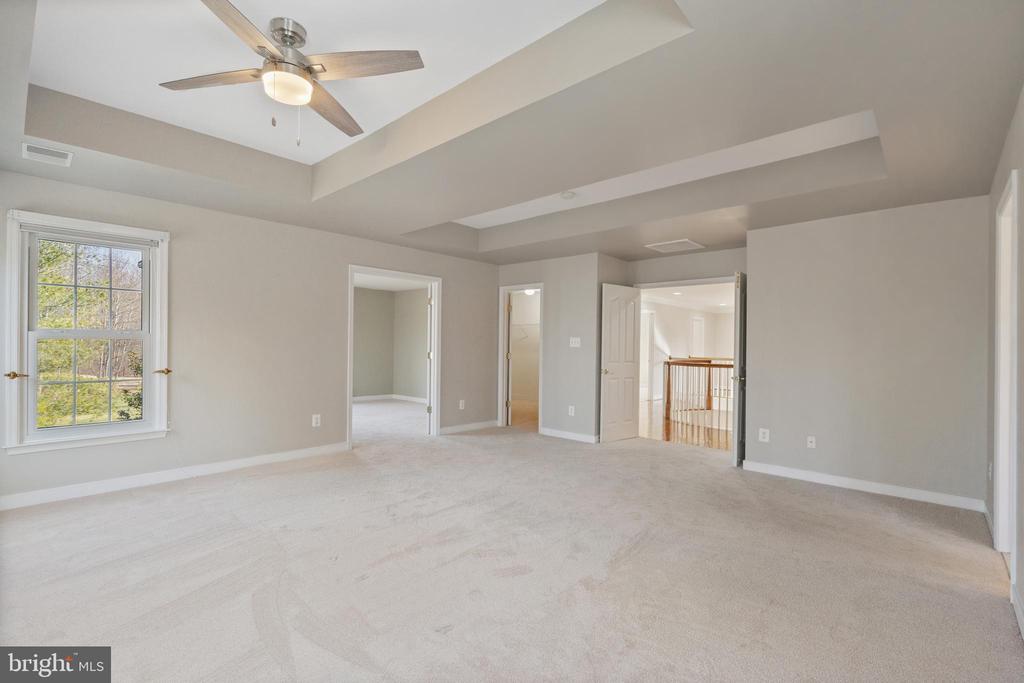 13210 CATHARPIN VALLEY DRIVE