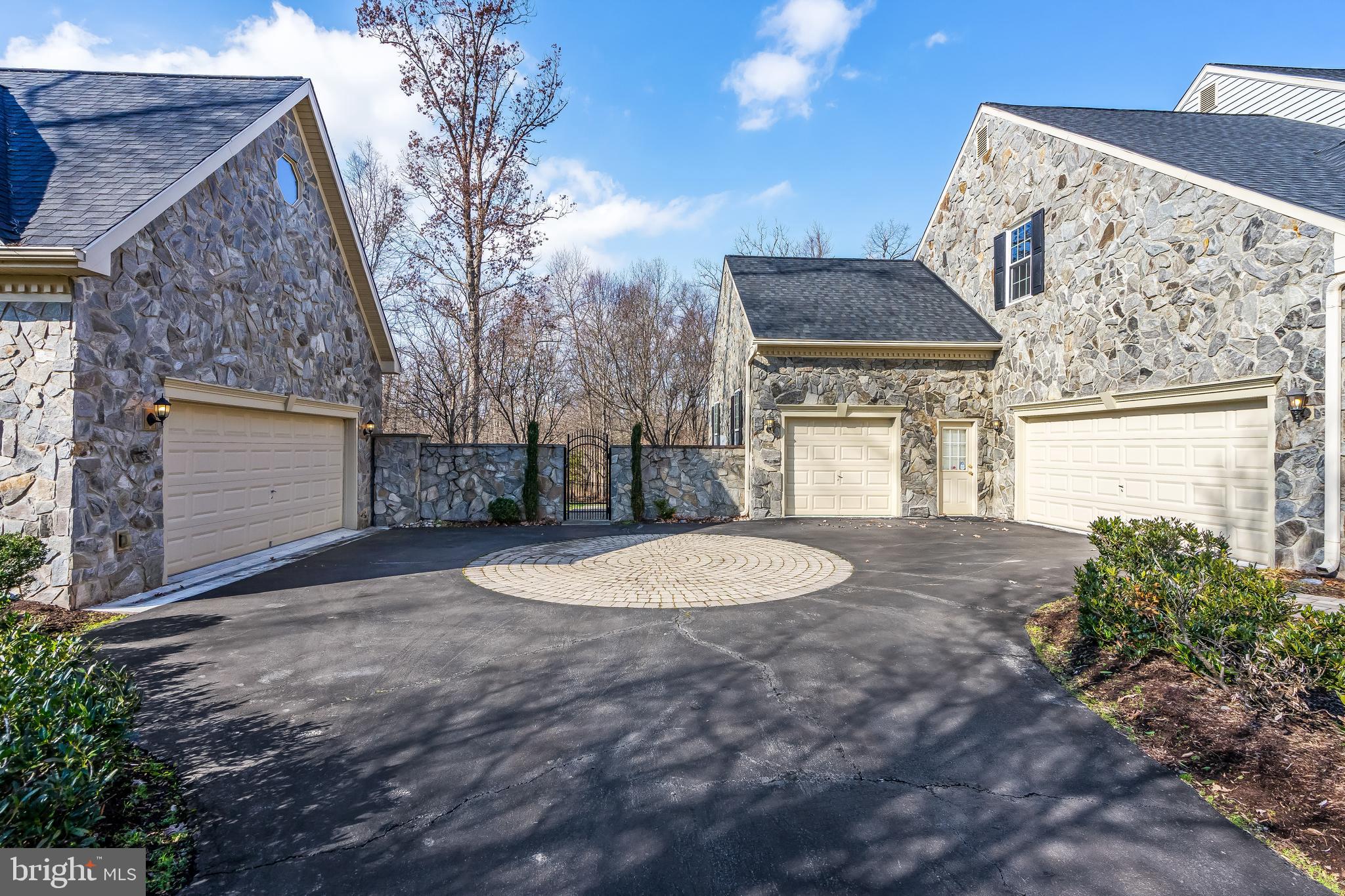 13210 CATHARPIN VALLEY DRIVE