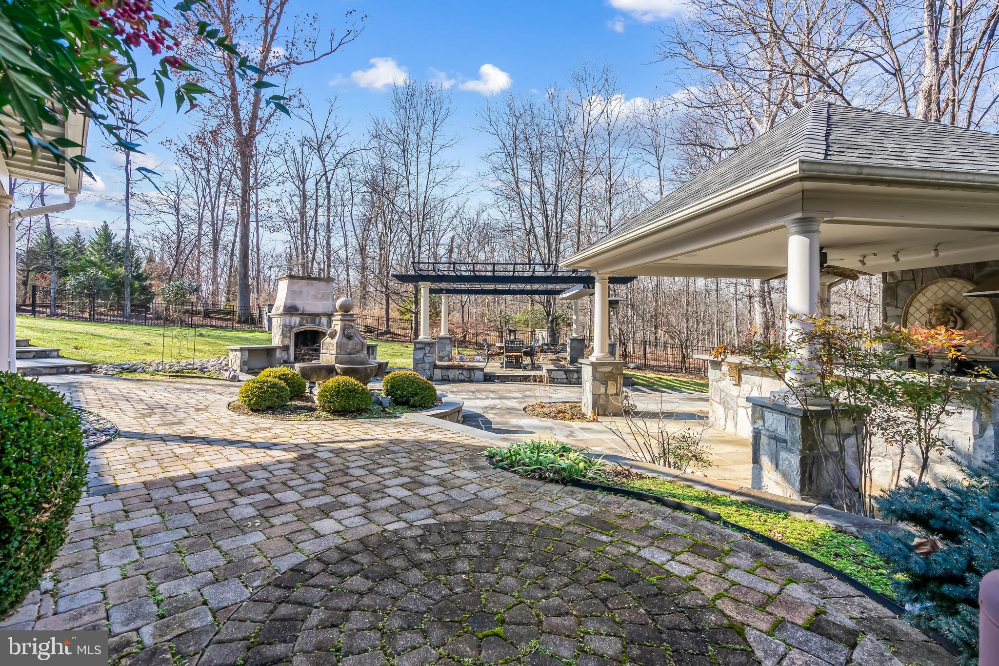 13210 CATHARPIN VALLEY DRIVE