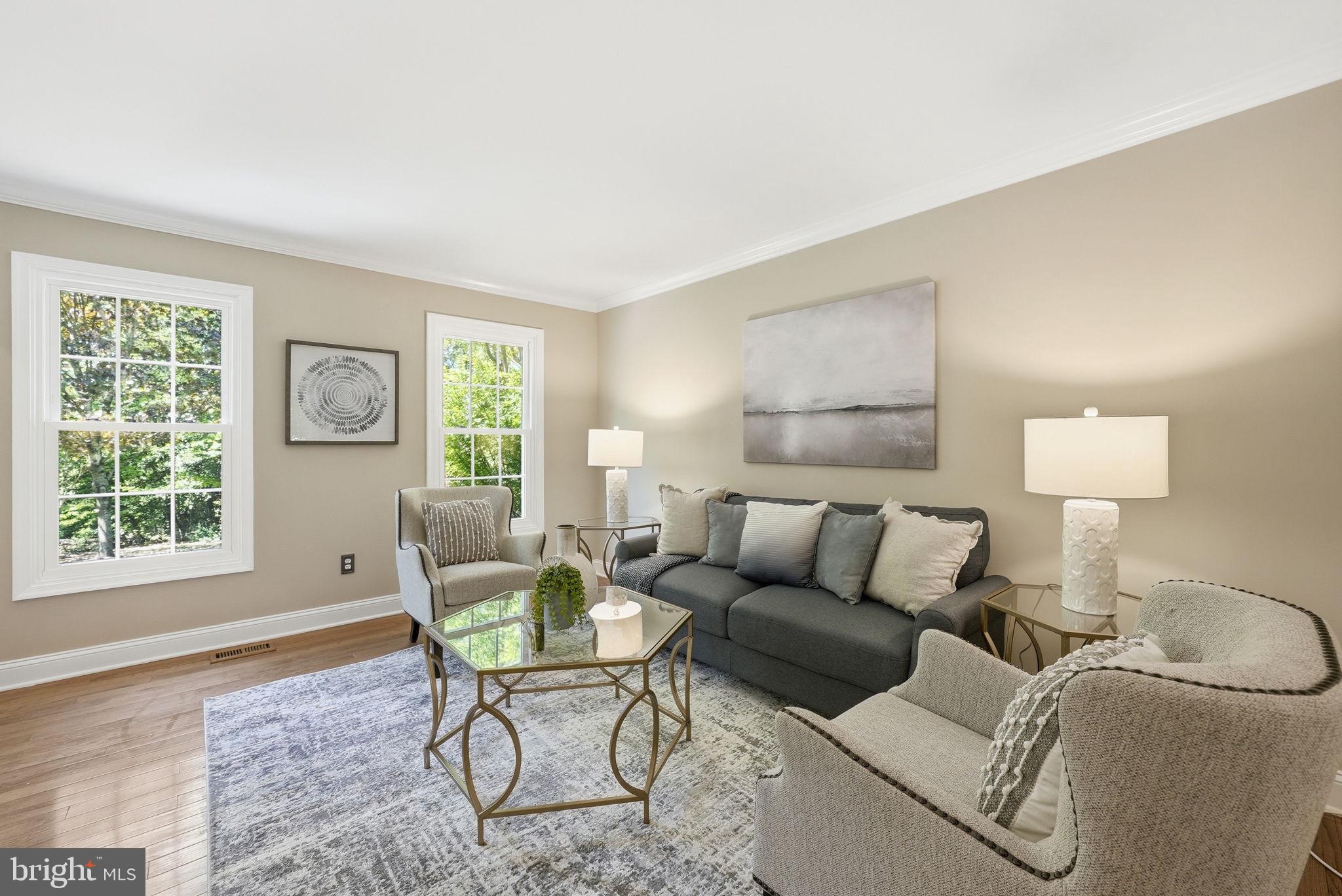 6175 RIVER FOREST DRIVE
