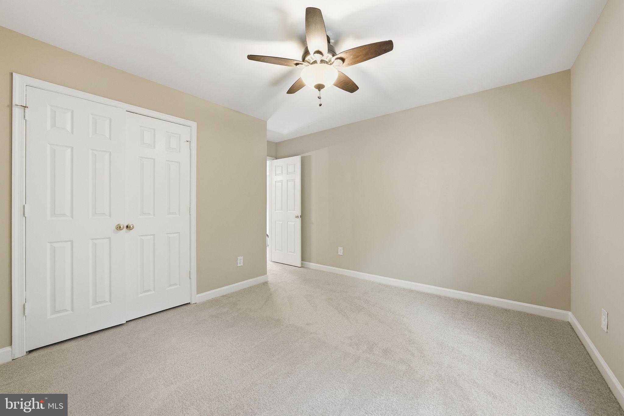 6175 RIVER FOREST DRIVE