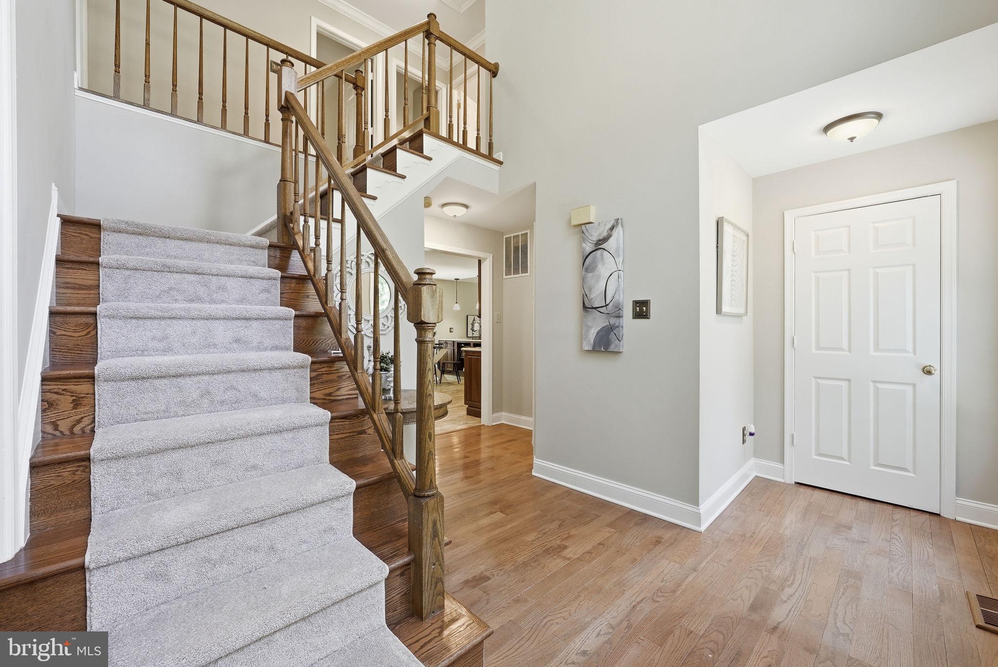 6175 RIVER FOREST DRIVE