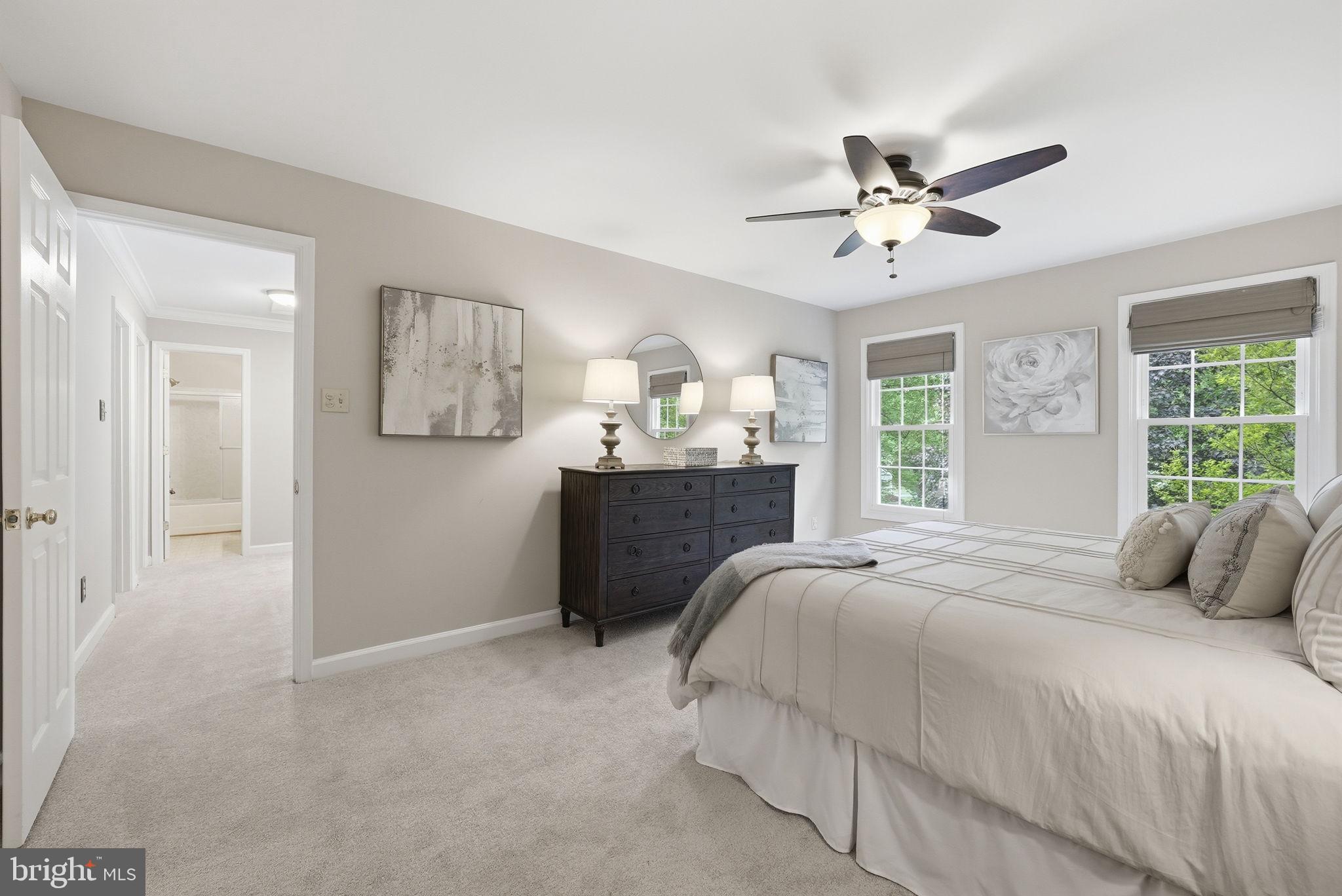 6175 RIVER FOREST DRIVE