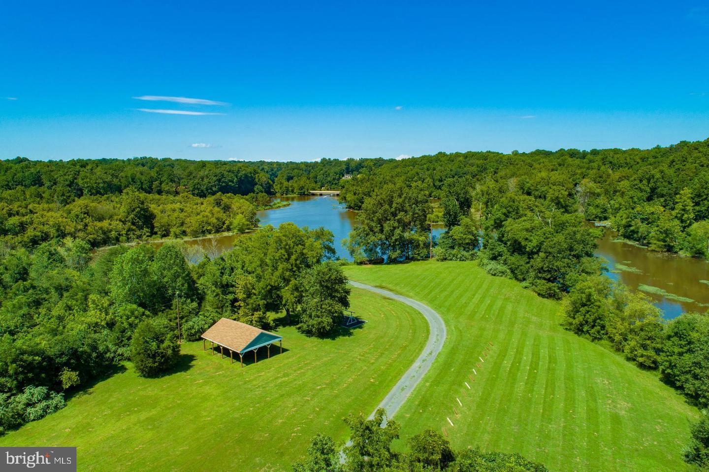 6175 RIVER FOREST DRIVE