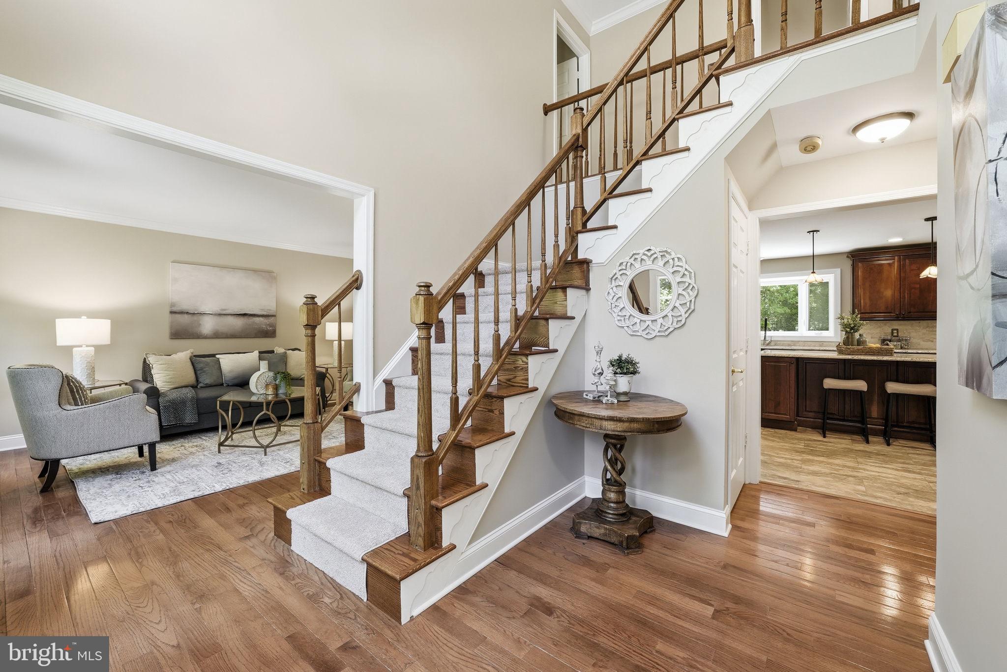 6175 RIVER FOREST DRIVE