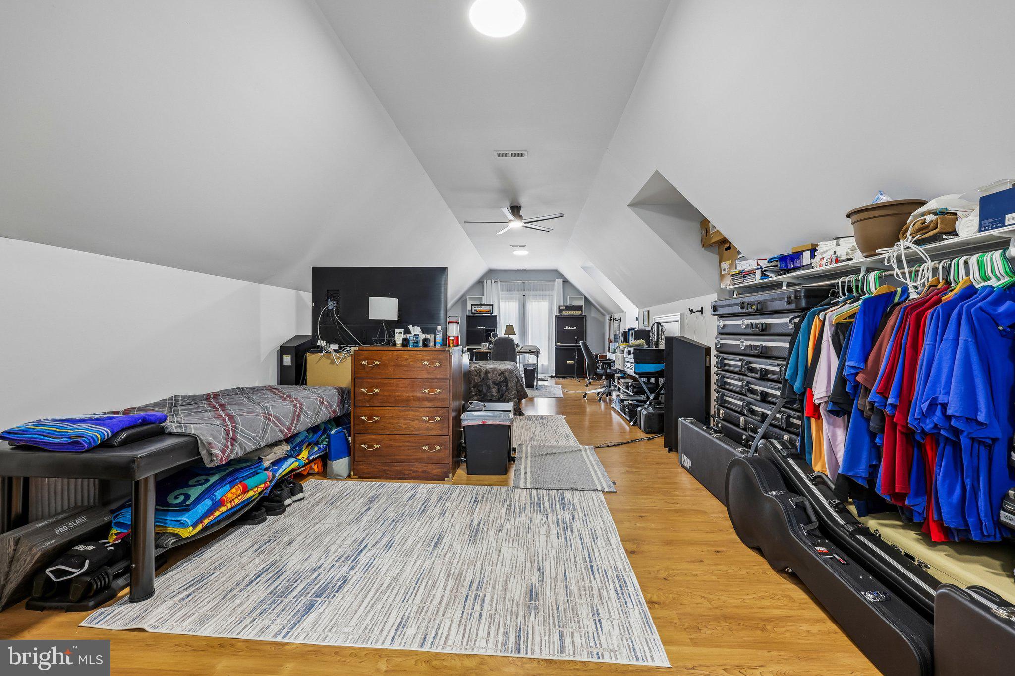 11381 MORLA LANE