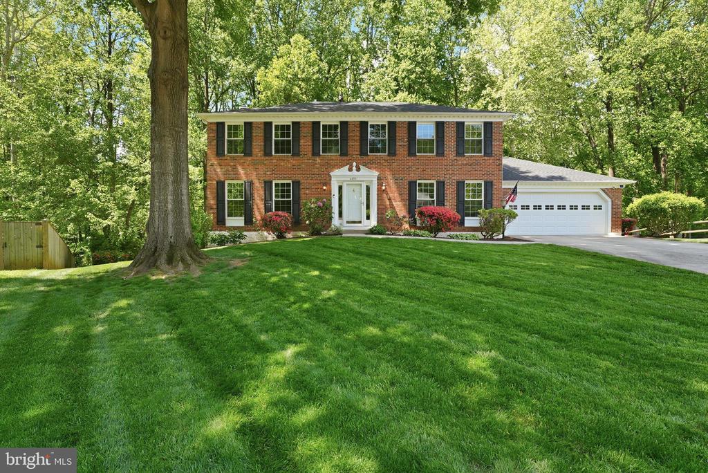 4690 ABBOTT COURT