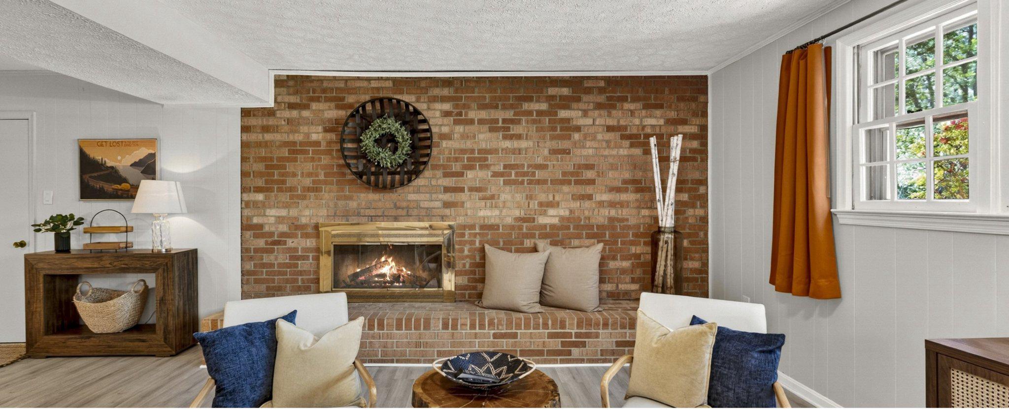 4104 CRESCENT HILLS DRIVE