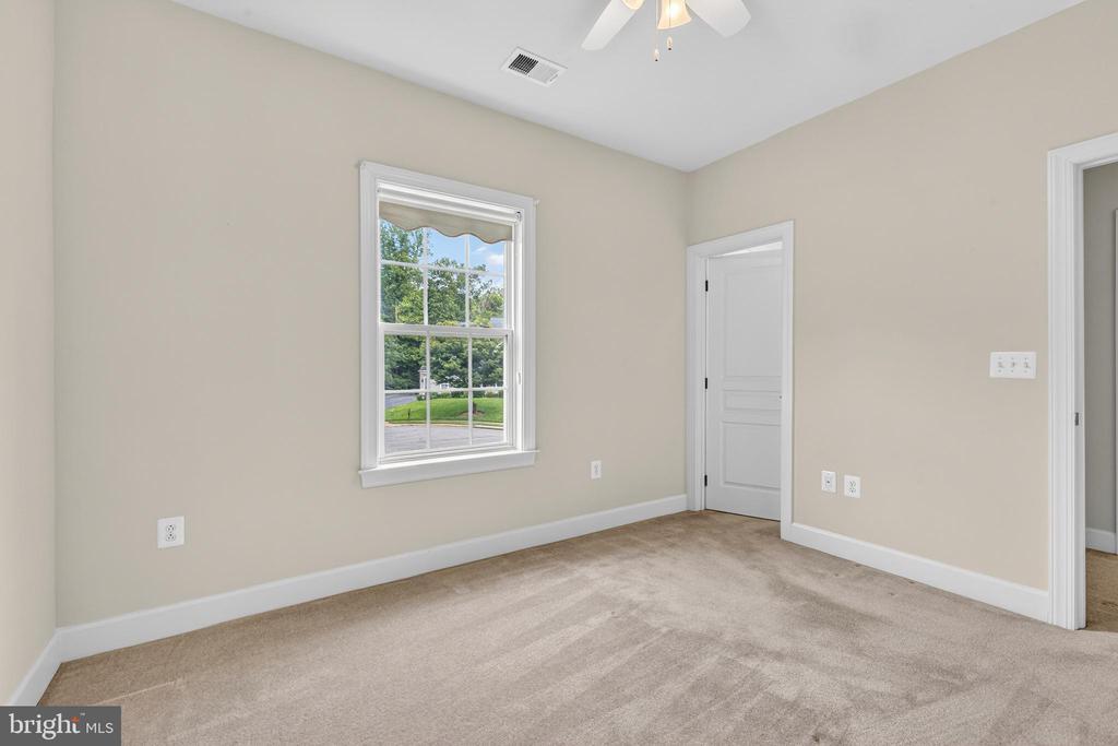 10882 MONOCACY WAY