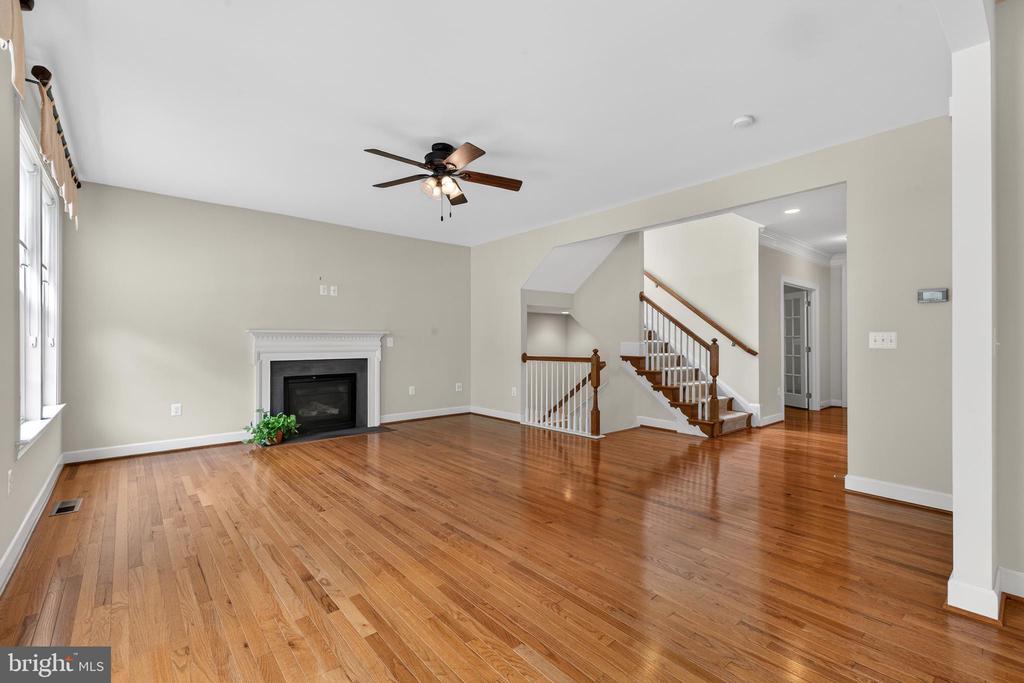 10882 MONOCACY WAY
