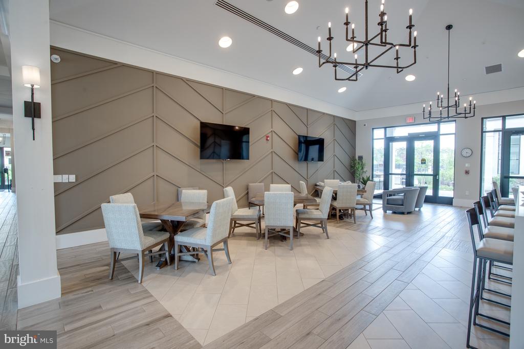 6373 VIRGINIA BLUEBELL LANE