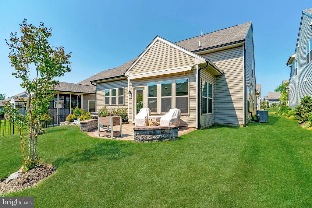 6373 VIRGINIA BLUEBELL LANE