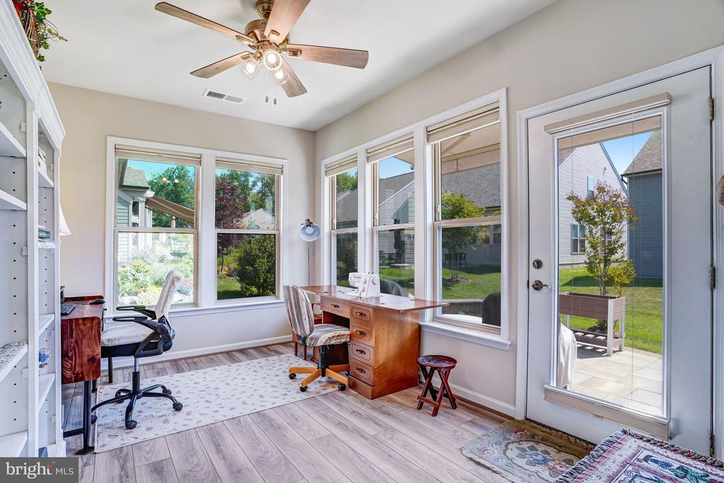 6373 VIRGINIA BLUEBELL LANE