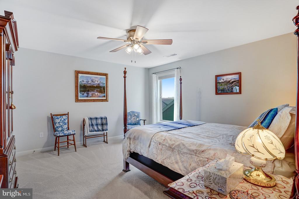 6373 VIRGINIA BLUEBELL LANE