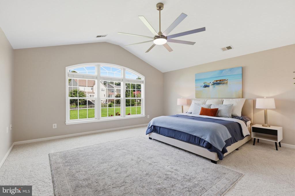 8816 YELLOWTHROAT COURT