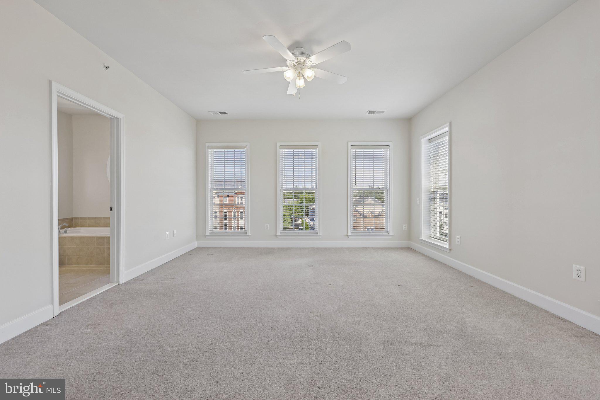 2213 OBERLIN DRIVE
