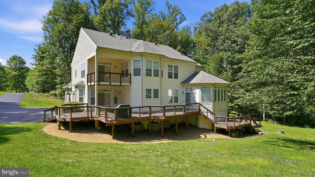 6645 PASSAGE CREEK LANE