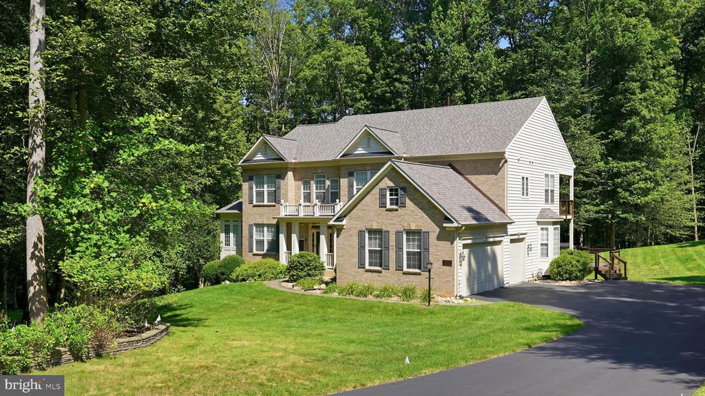 6645 PASSAGE CREEK LANE