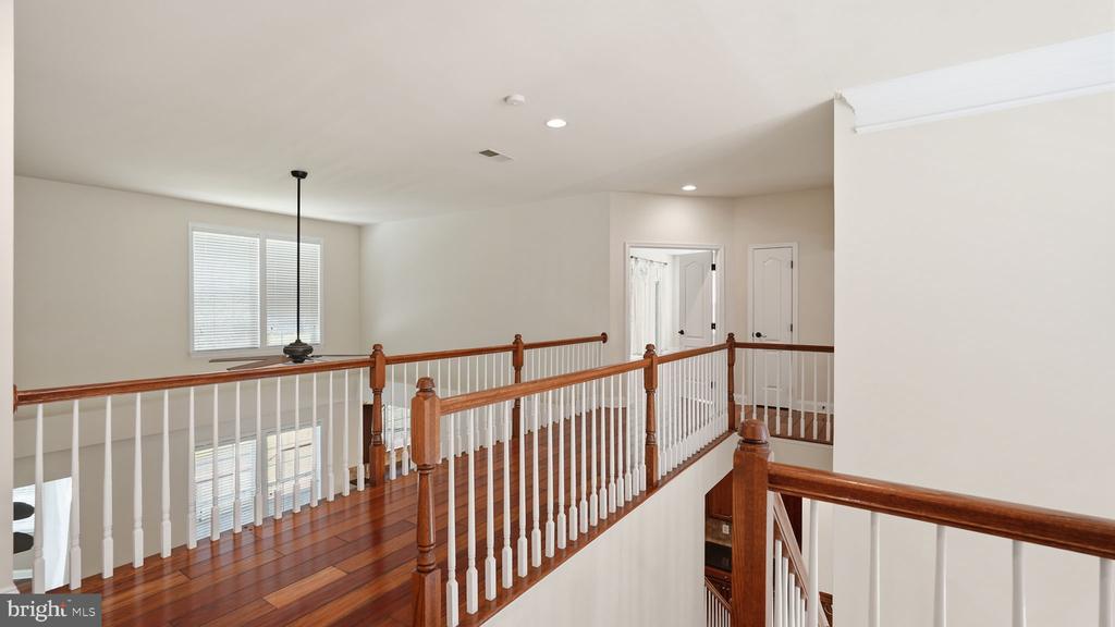 6645 PASSAGE CREEK LANE