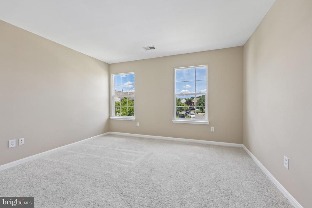 8510 LANIER OVERLOOK COURT